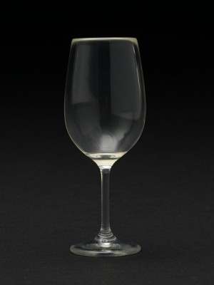 Wine-Glass_560746_01